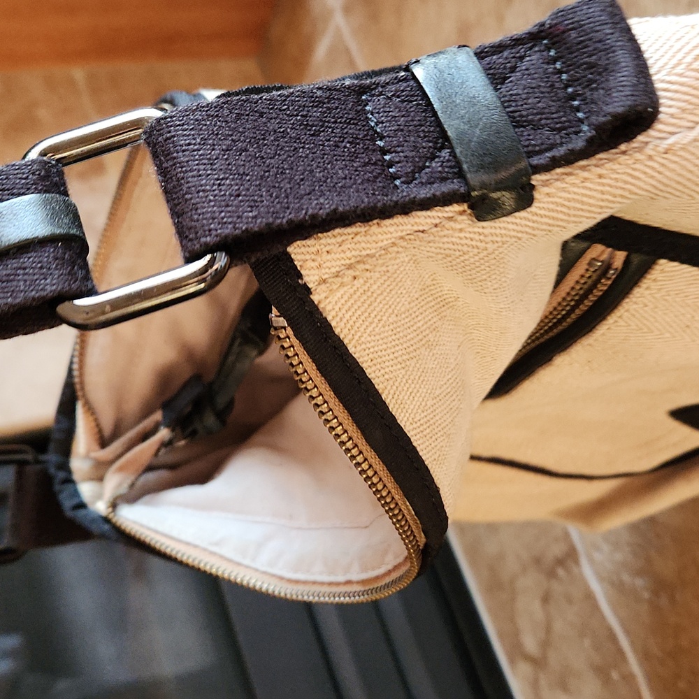 Kipling Tan With Black Accents Shoulder Bag - Picture 13 of 16